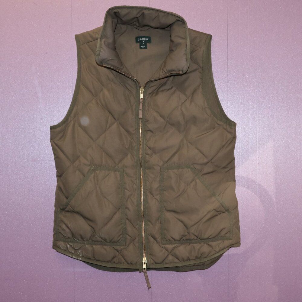 J. Crew Olive Quilted Vest Size Small Sleeveless Zip Front Pockets